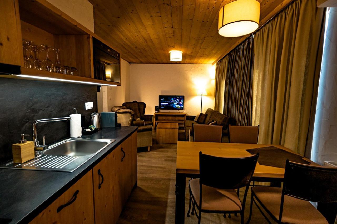 Cardinal Jasna Mountain Wellness Apartment Demänovská Dolina Eksteriør bilde